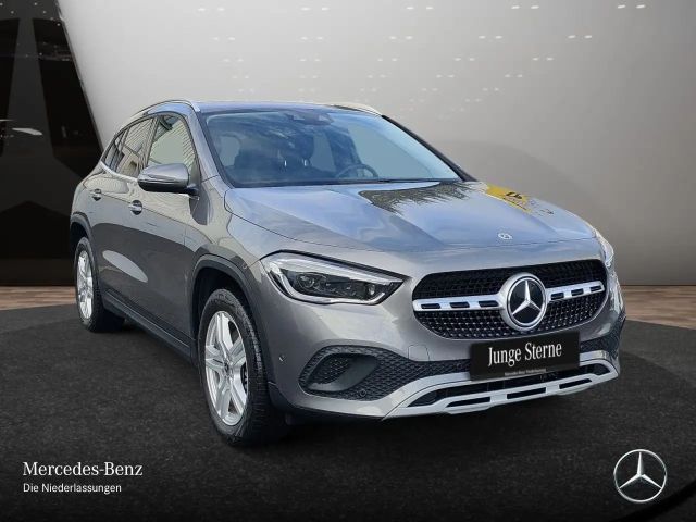 Mercedes-Benz GLA 250 GLA 250 e Style