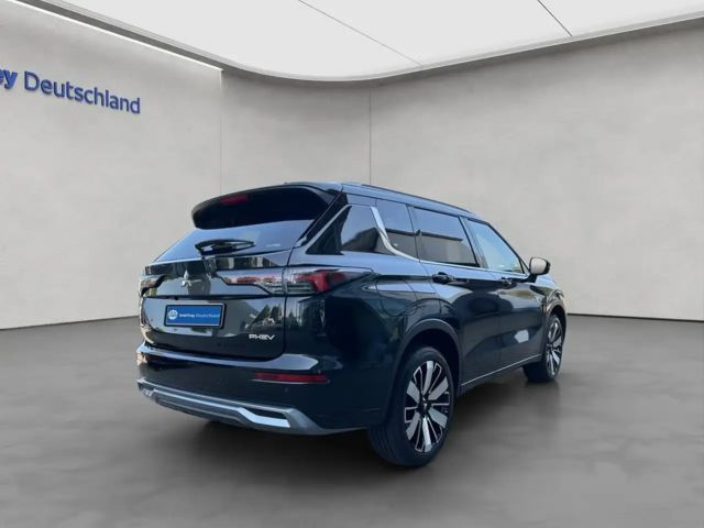 Mitsubishi Outlander 4WD PHEV