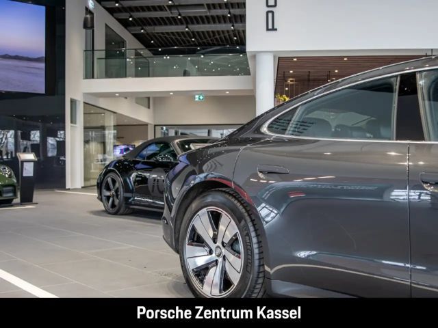 Porsche Taycan Burmester Clubleder HA-Lenkung Nachtsicht