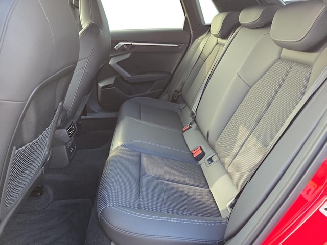 Audi A3 35 TFSI S-Line S-Tronic Sportback