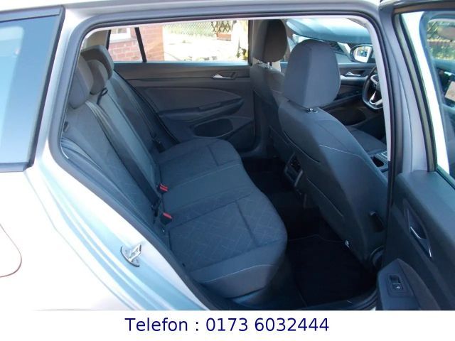 Volkswagen Golf DSG Golf VIII Life Variant