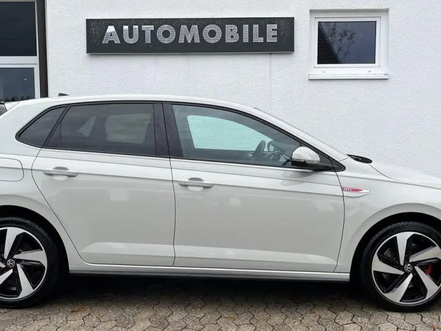 Volkswagen Polo 2.0 TSI DSG GTI IQ.Drive