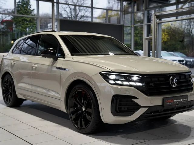 Volkswagen Touareg R-Line Style