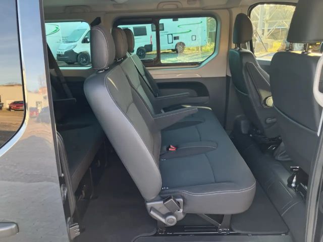 Renault Trafic Blue Combi L2H1 Life