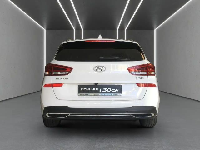 Hyundai i30 Hybrid Prime