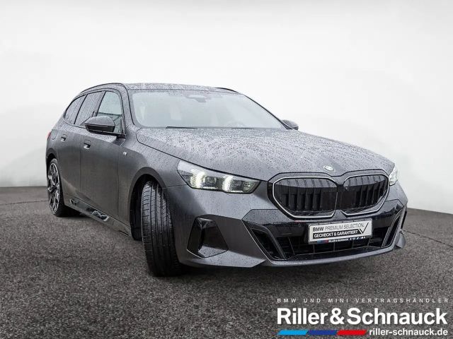 BMW 520 520d M-Sport Touring xDrive