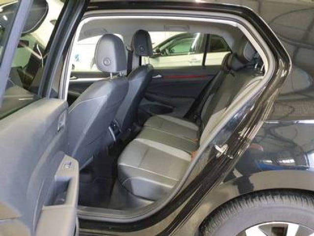 Volkswagen Golf 2.0 TDI DSG Golf VIII