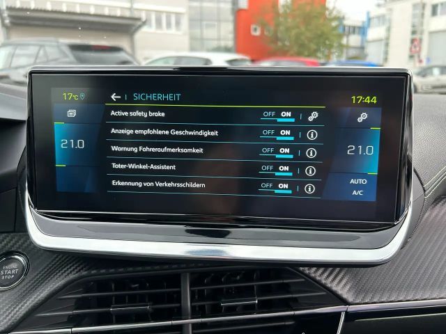 Peugeot E-208 GT-Line