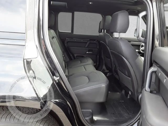 Land Rover Defender 110 D300 Dynamic SE