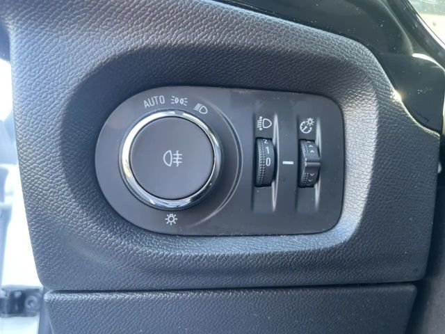 Opel Corsa Edition business+