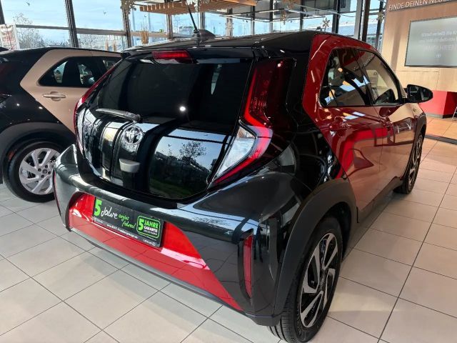 Toyota Aygo X 1.0 VVT-i Hatchback Team D