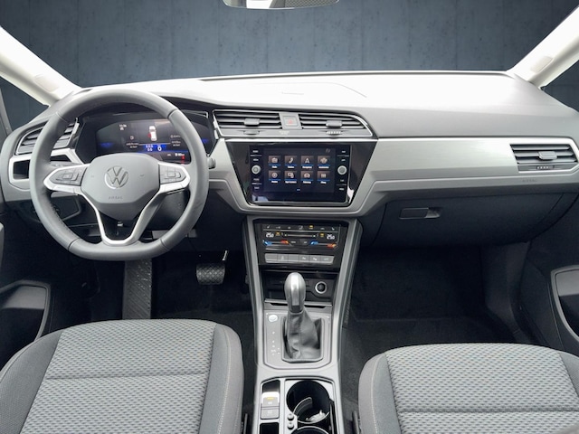 Volkswagen Touran 1.5 TSI DSG