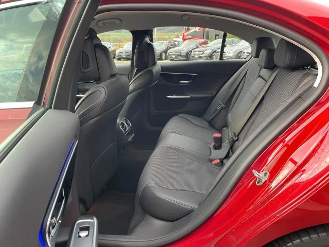 Mercedes-Benz C 220 AVANTGARDE C 220 d Sedan