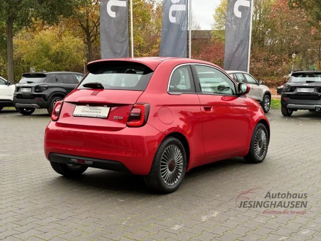 Fiat 500e RED