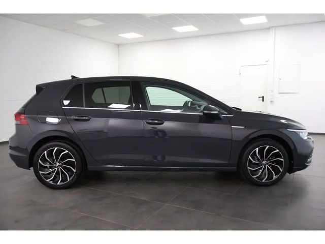 Volkswagen Golf 1.5 TSI Golf VIII Style