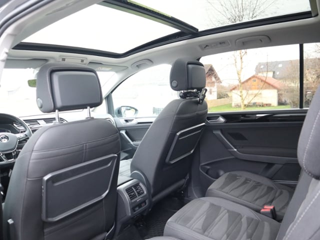 Volkswagen Touran 1.5 TSI DSG