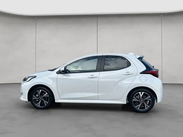 Toyota Yaris Hatchback Hybride VVT-i