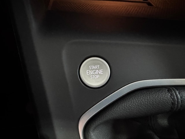 Volkswagen Golf 1.5 TSI Golf VIII