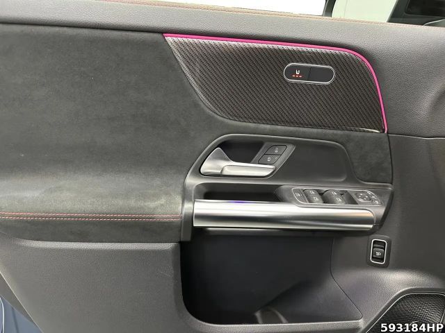 Mercedes-Benz GLA 220 4MATIC AMG Line GLA 220 d