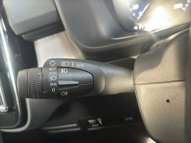 Volvo XC40 Momentum T3