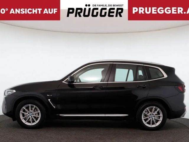 BMW X3 xDrive30e