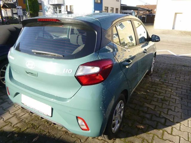 Hyundai i10 1.0