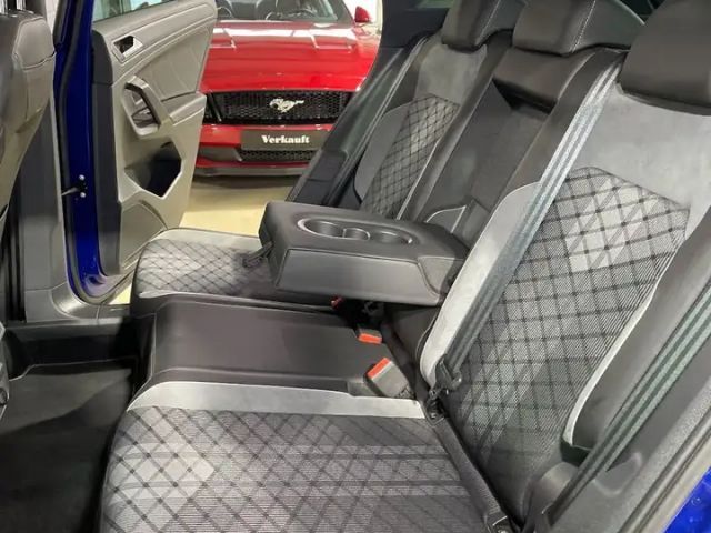 Volkswagen Tiguan IQ.Drive R-Line