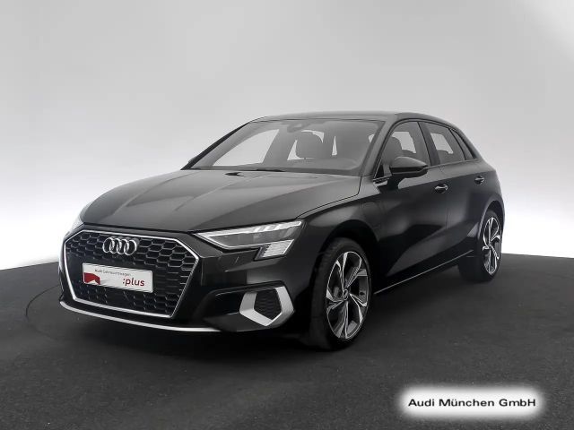 Audi A3 40 TFSI Hybride S-Tronic Sedan