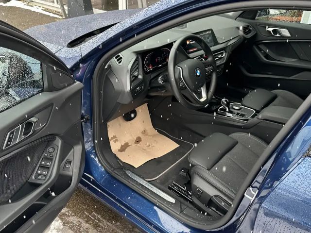 BMW 118 118i Sport Line