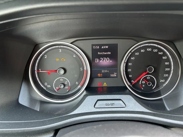 Volkswagen Transporter 6.1 Kombi Motor: 2,0 l TDI SCR 110 kW Getriebe: 6-Gang-Sch