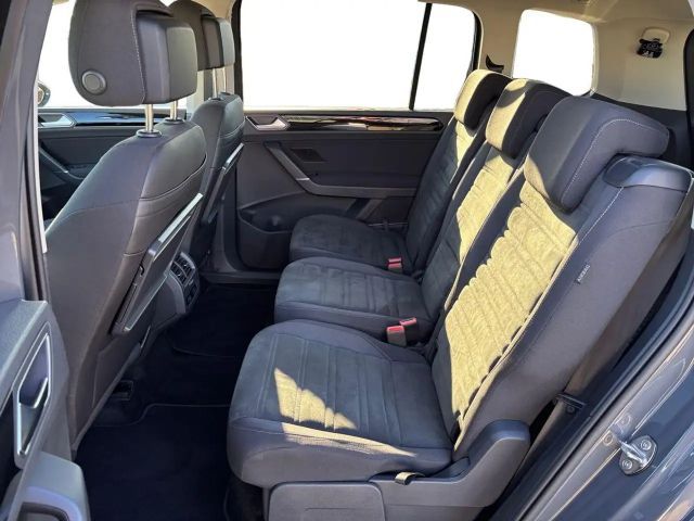 Volkswagen Touran 1.5 TSI DSG Highline