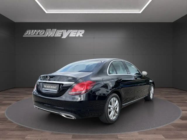 Mercedes-Benz C 300 AVANTGARDE Sedan