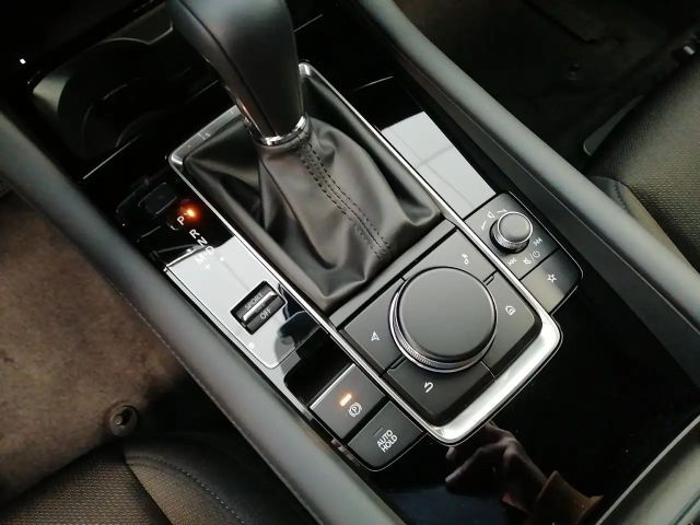 Mazda 3 G140 AT CENTRE-LINE 2,5L Hubraum