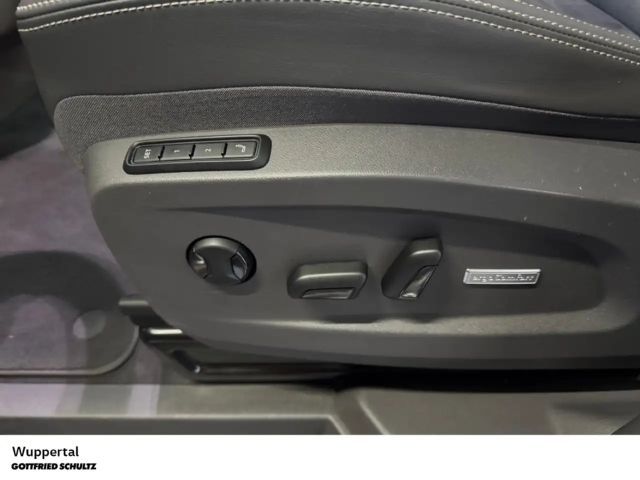 Volkswagen Multivan 2.0 TDI DSG Style T7