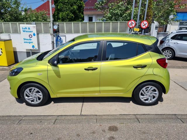 Hyundai i10 Wave, AT, Navigation*Rückfahrkamera*