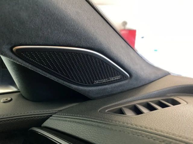 Volkswagen Passat 2.0 TDI DSG R-Line