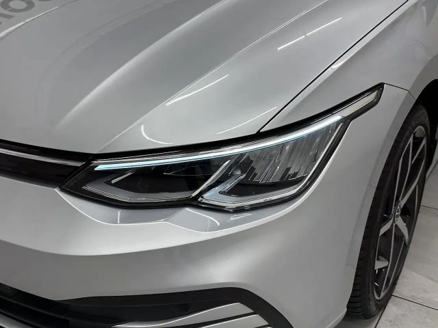 Volkswagen Golf DSG Life Variant