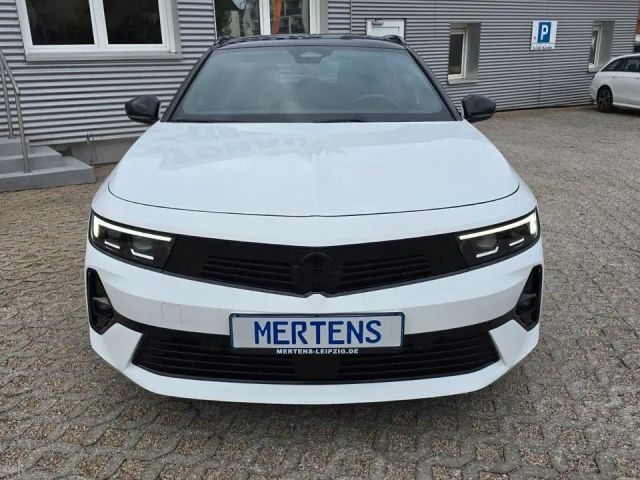 Opel Astra Sports Tourer Ultimate