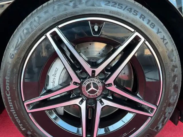 Mercedes-Benz C 300 AMG Line