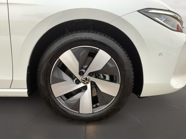 Volkswagen Passat 1.5 TSI Business DSG