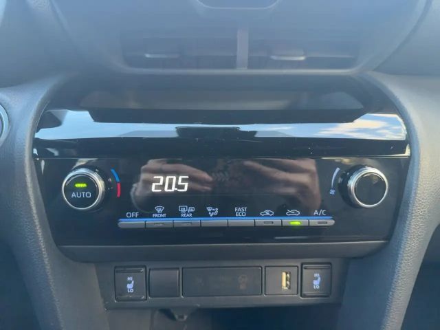 Toyota Yaris Cross 1.5 Spicy Edi Klima Kamera Sitzhzg