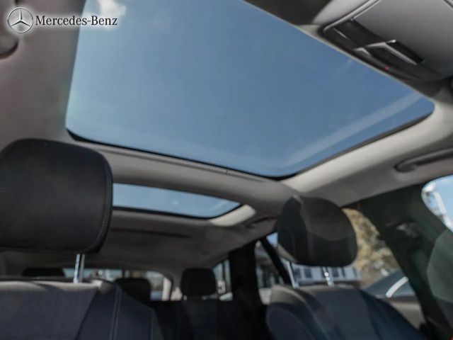 Mercedes-Benz E 220 4MATIC E 220 d Estate