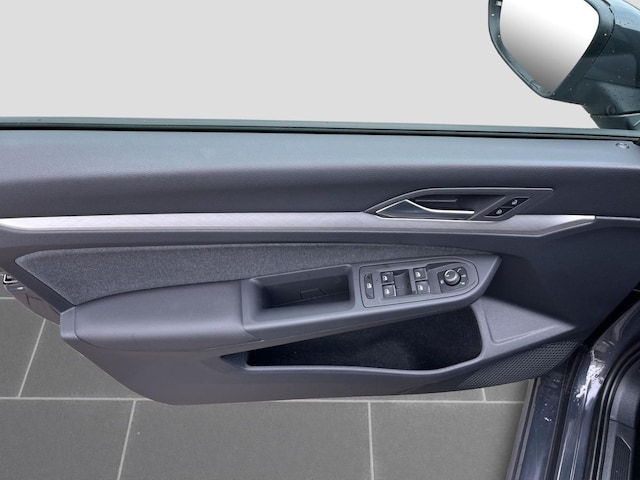 Volkswagen Golf 1.0 TSI Golf VIII Variant