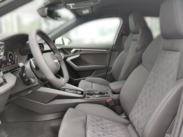 Audi A3 35 TFSI S-Line S-Tronic Sportback