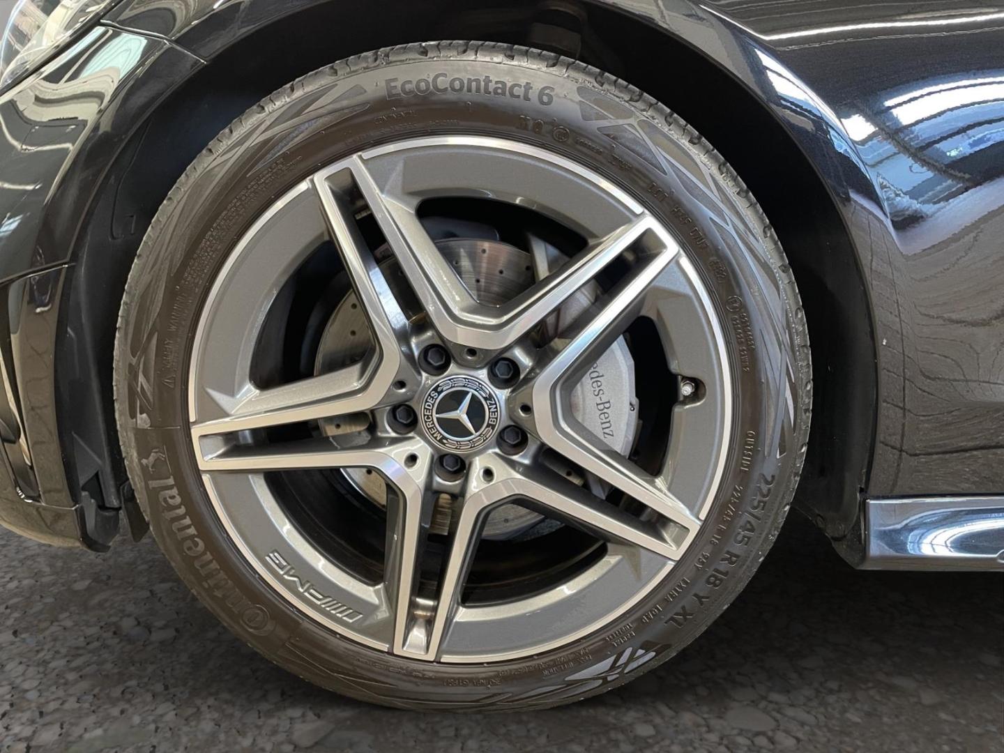 Mercedes-Benz C 220 AMG Line C 220 d Cabriolet