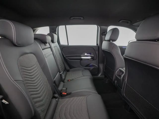 Mercedes-Benz GLB 180 Österreich-Edition AHV mit ESP