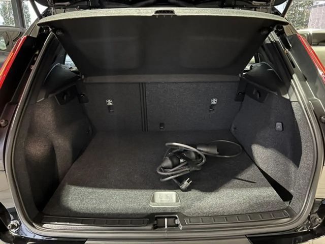Volvo XC40 Recharge T5
