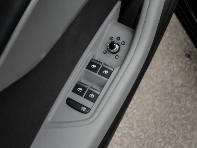 Audi A4 35 TDI S-Tronic Sedan