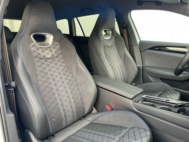 Volkswagen Passat 2.0 TDI DSG R-Line