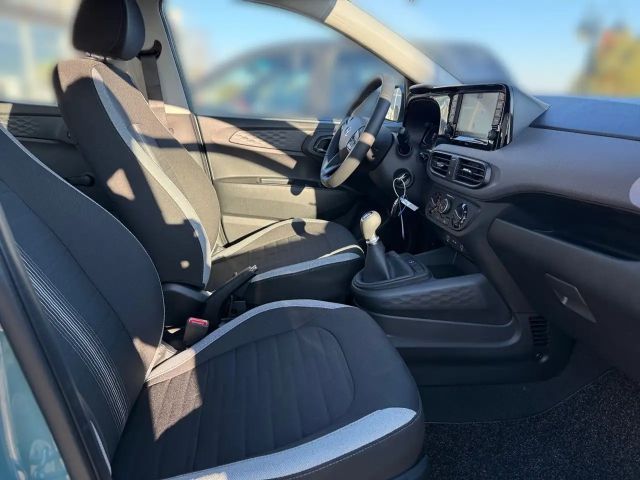 Hyundai i10 2WD Select